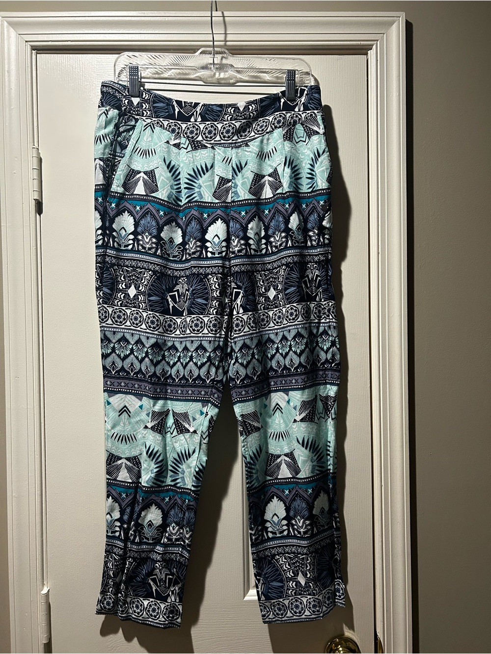 Roxy Women's Mint and Navy Patterned Pants